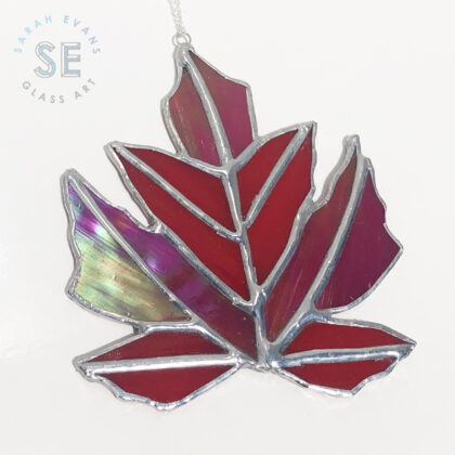 Sarah Evans Glass Art stained glass maple leaf #sarahevansglassart #stainedglass #mapleleaf #iridescent #canadaday